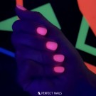 Perfect Nails Glow Top Gel Kit  thumbnail